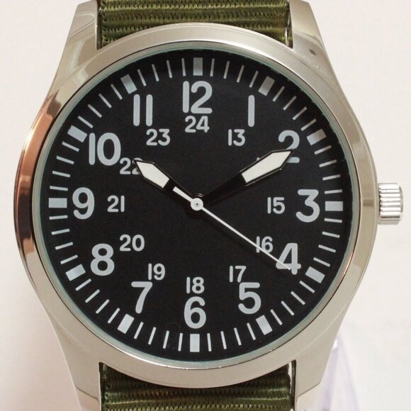Men's Quartz Field Watch Silver Tone Case Green Military Strap 42mm - Picture 9 of 11